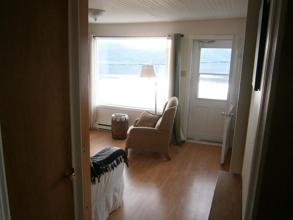 Apartement Mirador Du Fjord LʼAnse-Saint-Jean Exteriér fotografie
